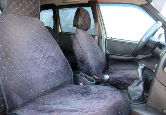 Подержанный автомобиль Chevrolet Niva 2014 года (10 фото)