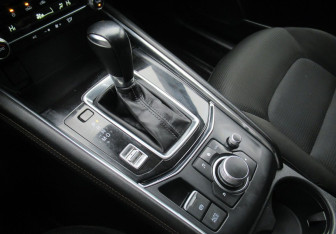 Подержанный автомобиль Mazda CX-5 2019 года (17 фото)