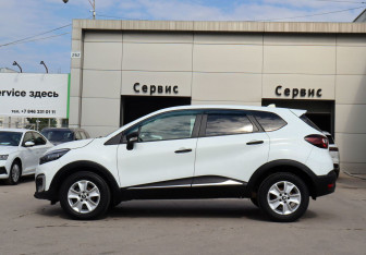Подержанный автомобиль Renault Kaptur 2016 года (4 фото)