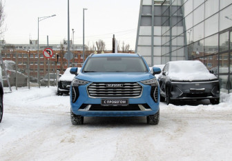 Подержанный автомобиль Haval Jolion 2021 года (2 фото)