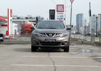 Подержанный автомобиль Nissan Murano Suv 2012 года (2 фото)
