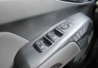 Подержанный автомобиль Haval H3 2024 года (14 фото)