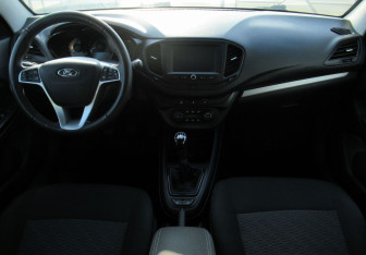 Подержанный автомобиль LADA (ВАЗ) Vesta Wagon 2021 года (11 фото)