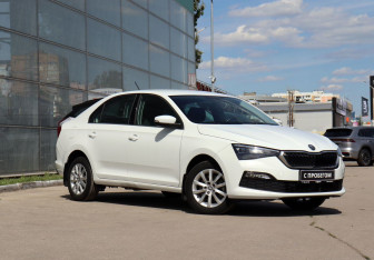 Подержанный автомобиль Skoda Rapid Liftback 2020 года (3 фото)