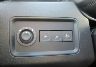 Подержанный автомобиль Renault Duster 2021 года (15 фото)