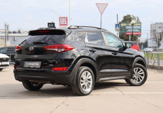 Подержанный автомобиль Hyundai Tucson 2016 года (5 фото)