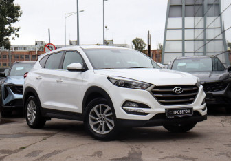 Подержанный автомобиль Hyundai Tucson 2017 года (3 фото)