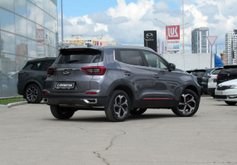 Подержанный автомобиль Chery Tiggo 4 Pro 2022 года (5 фото)