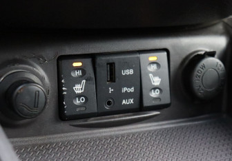 Подержанный автомобиль Hyundai Santa Fe 2011 года (14 фото)