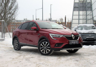 Подержанный автомобиль Renault Arkana 2021 года (3 фото)