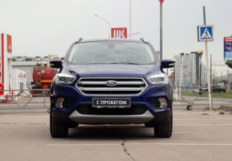 Подержанный автомобиль Ford Kuga 2017 года (2 фото)