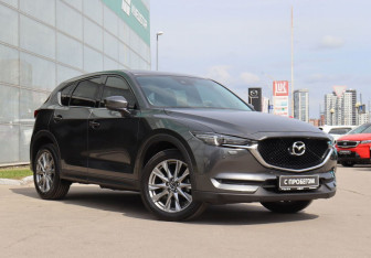 Подержанный автомобиль Mazda CX-5 2021 года (3 фото)