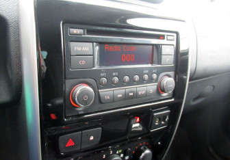 Подержанный автомобиль Nissan Terrano 2016 года (12 фото)