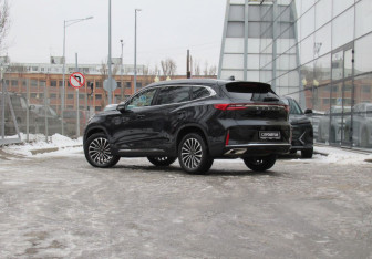 Подержанный автомобиль Exeed TXL 2021 года (7 фото)