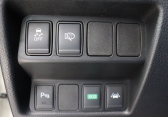 Подержанный автомобиль Nissan Qashqai 2016 года (17 фото)