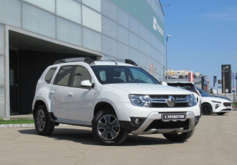 Подержанный автомобиль Renault Duster 2019 года (3 фото)
