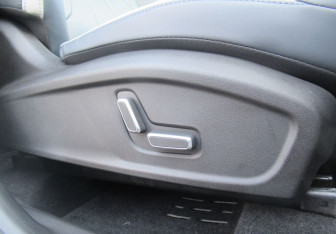 Подержанный автомобиль Geely Atlas 2024 года (14 фото)