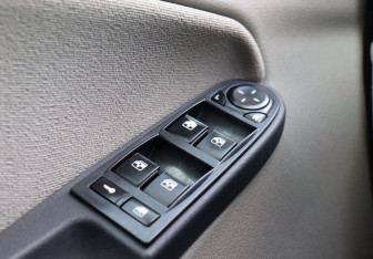 Подержанный автомобиль LADA (ВАЗ) Kalina Wagon 2011 года (16 фото)