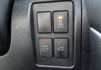 Подержанный автомобиль Toyota Land Cruiser Suv 2020 года (21 фото)