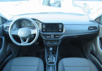 Подержанный автомобиль Volkswagen Polo Hatchback 2021 года (13 фото)