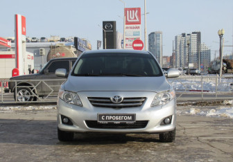 Подержанный автомобиль Toyota Corolla Sedan 2007 года (2 фото)