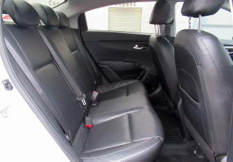 Подержанный автомобиль Kia Rio Sedan 2021 года (13 фото)