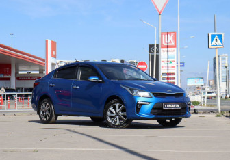 Подержанный автомобиль Kia Rio Sedan 2019 года (3 фото)
