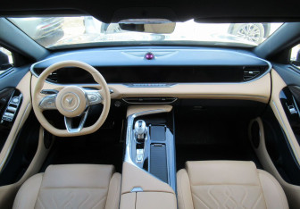 Подержанный автомобиль Voyah Free 2022 года (13 фото)