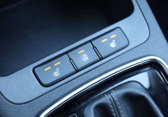 Подержанный автомобиль Kia Rio Sedan 2021 года (18 фото)