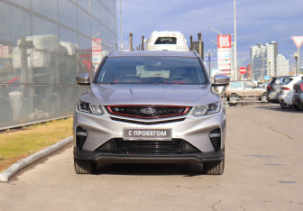 Подержанный автомобиль Geely Coolray 2024 года (2 фото)