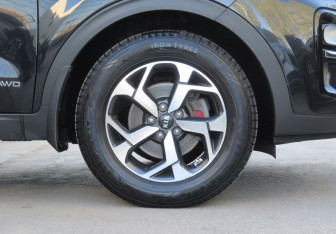 Подержанный автомобиль Kia Sportage 2019 года (9 фото)