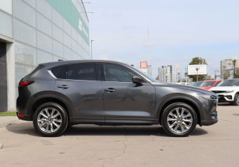 Подержанный автомобиль Mazda CX-5 2021 года (4 фото)