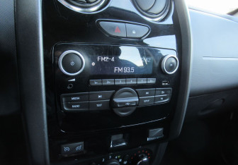 Подержанный автомобиль Renault Duster 2019 года (14 фото)