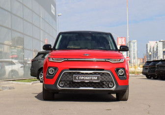 Подержанный автомобиль Kia Soul 2021 года (2 фото)