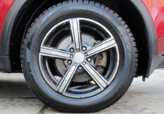 Подержанный автомобиль Nissan Juke 2011 года (9 фото)