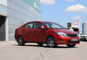 Подержанный автомобиль Kia Rio Sedan 2013 года (3 фото)