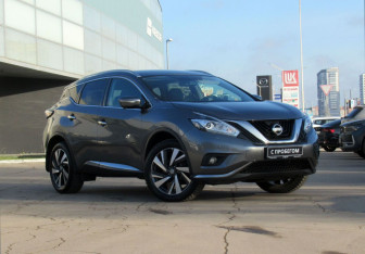 Подержанный автомобиль Nissan Murano Suv 2021 года (3 фото)