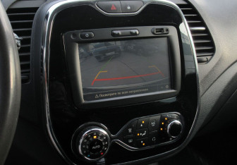 Подержанный автомобиль Renault Kaptur 2017 года (15 фото)