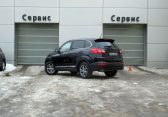 Подержанный автомобиль Chery Tiggo 5 2014 года (7 фото)