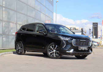 Подержанный автомобиль Haval Jolion 2022 года (3 фото)