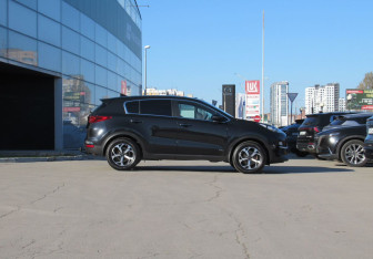 Подержанный автомобиль Kia Sportage 2019 года (4 фото)
