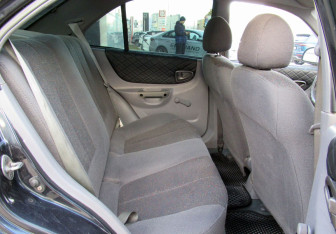 Подержанный автомобиль Hyundai Accent Sedan 2007 года (11 фото)