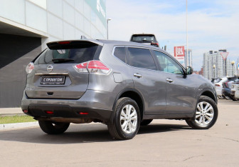Подержанный автомобиль Nissan X-Trail 2018 года (5 фото)