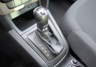 Подержанный автомобиль Skoda Yeti 2016 года (17 фото)