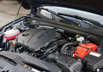 Подержанный автомобиль Kia K5 2022 года (11 фото)