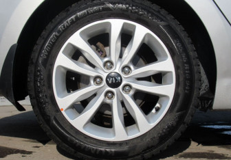 Подержанный автомобиль Kia Ceed Wagon 2015 года (9 фото)