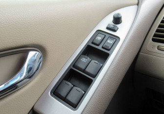 Подержанный автомобиль Nissan Murano Suv 2012 года (14 фото)