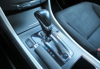 Подержанный автомобиль Honda Accord Sedan 2013 года (18 фото)