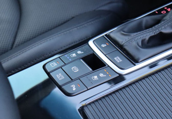 Подержанный автомобиль Kia Optima Sedan 2019 года (20 фото)