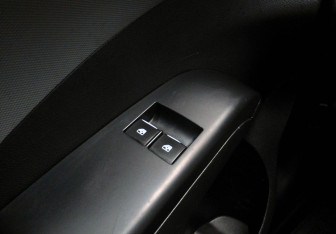 Подержанный автомобиль Chevrolet Aveo Sedan 2013 года (14 фото)